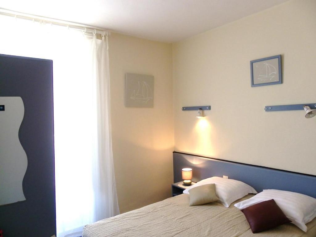 Hotel Kan Avel Saint-Lunaire Exteriér fotografie
